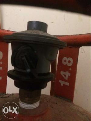 Black And Gray Fire Hydrant and good quality wire..
