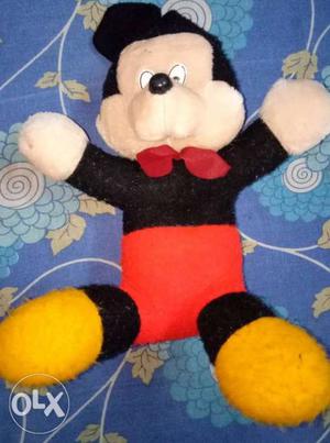 Small kids mickey mouse