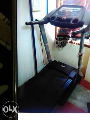 Sparingly used motorized treadmill