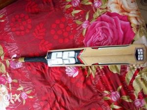 Ss bat in good condition