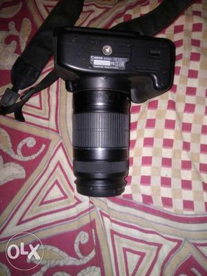 Black And Gray Canon DSLR Camera d700