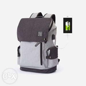 Black And Gray Car Seat Carrier