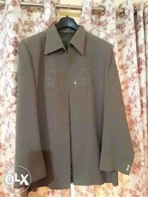 Blazer in cream color in very good condition