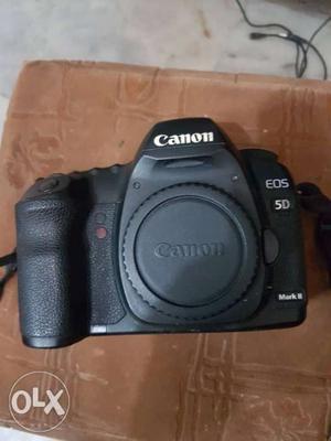 Canon 5d mark 2.it is in a mint condition and