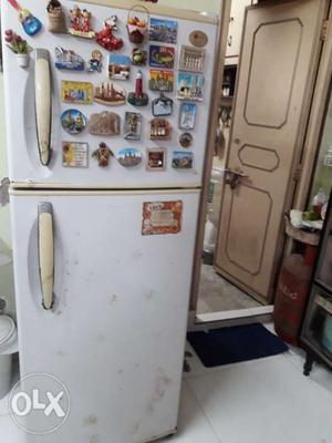 Double door 250 lts fridge for immediate sale