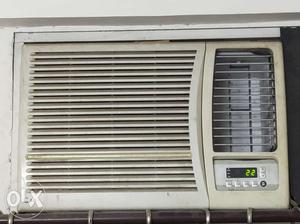 Fully working air conditioner. Recently serviced.