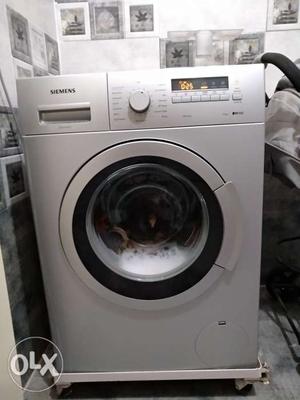 Gently used Siemens 7kgs washing machine
