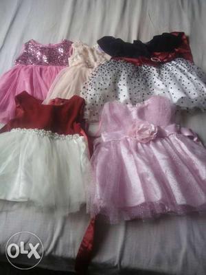 Girl's party dress in very good condition.size 6to 12.