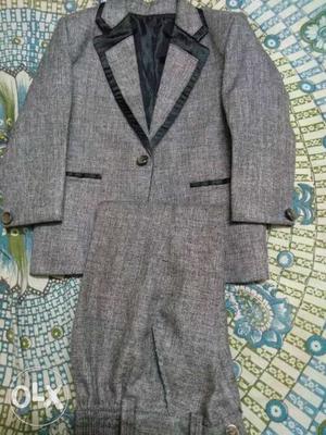 Kid suit for 3 year old Grey color - used