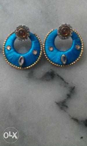 Pair Of Gold-colored Threaded Earrings