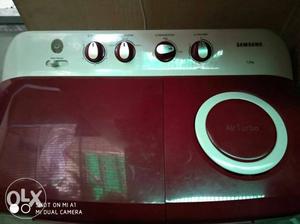 Red And White Samsung Twin-tub Laundry Machine