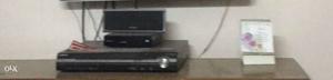 Sony home theatre system with 6 speakers