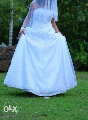 Wedding gown - white used once on wedding day