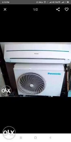 White Split-type Air Conditioner With Air Condenser