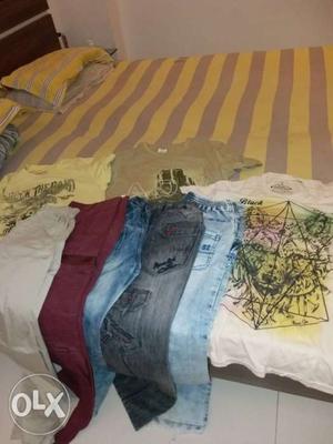 3 xl Tshirts and 3 jeans & 2 cotton pants
