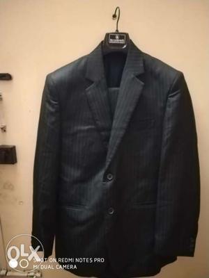 Black stripes suite size 92cm blazer 76cm pant