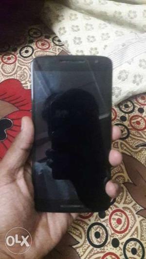 Hiii i want to sell moto x play i have only phone