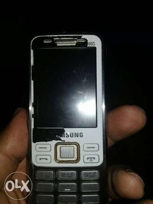 I sell my mobile phone in good condition 2 sim
