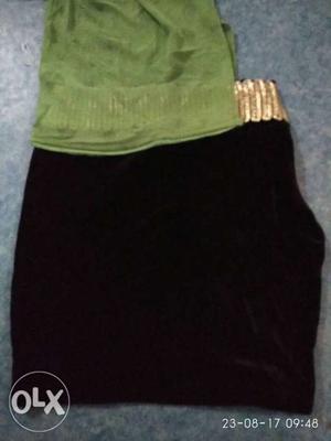 SKIRT 32 to 34 Waist size stretchable velvet skirt Black And