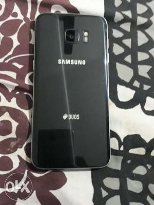 Samung s7 edge 3 months used only display changing no