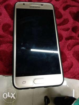 The good condition j5 prime only 3 month chala
