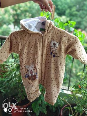 Toddler's Brown Bear-printed Footie.