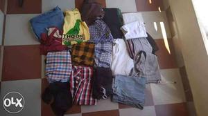 Used Clothes for bulk sale. 50 pieces.