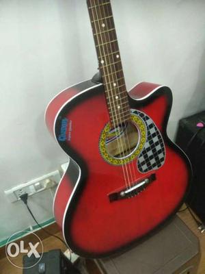 Givson semi acoustic guitar 8..1, you can
