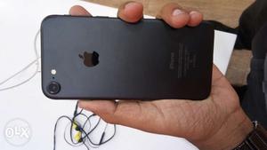 IPhone 7 urgent sale Jzt 1month used bill and
