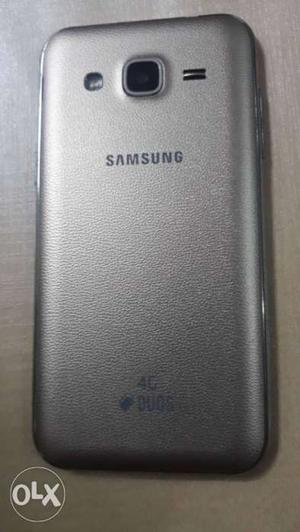 Samsung j2 neat condition phone charger head
