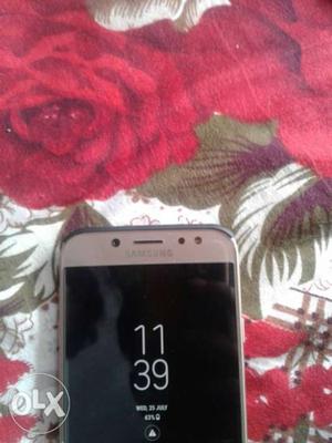 Samsung j7 pro 2 month supb brand new