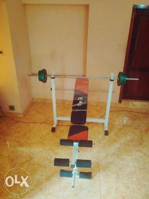 3 in 1 Bench, 2 rods and 28 kg weight