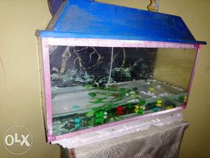 Aquarium for sale with light and pump