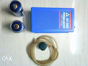 Emergency battery air pump..free:2BATTERIES AND