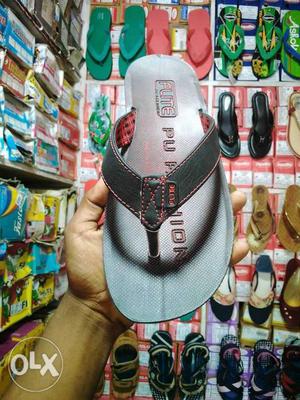Unpaired Black And Grey Flip-flop