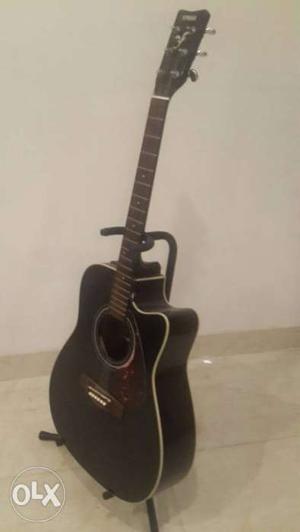 Yamaha FX 370C - acoustic electric guitar