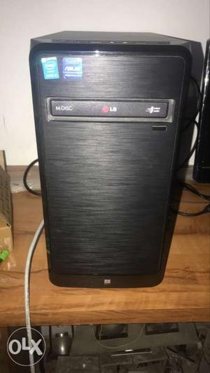 500GB HDD and 4GB RAM