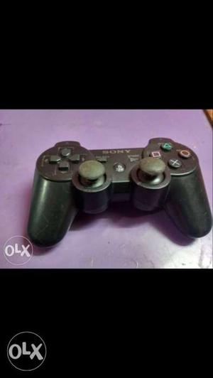 Black Sony PS3 Controllers