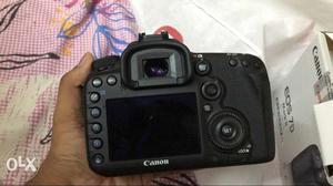 Canon 7D Mark II with wifi adaptor(Body only), 1.3yr old,