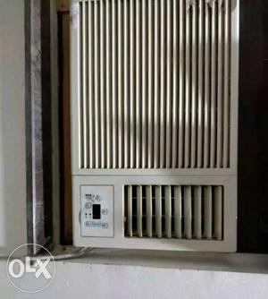 Electrolux window AC