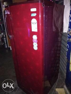 Godrej Singal door fridge 220 liter capacity 5