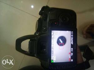 Nikon D .serious buyers only contact