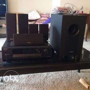 Onkyo 5.1 amplifier with speaker in perfect condition