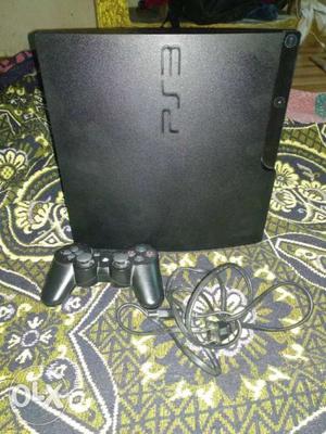 Ps3 console, (160GB) good condition new pice call 8oo8oo