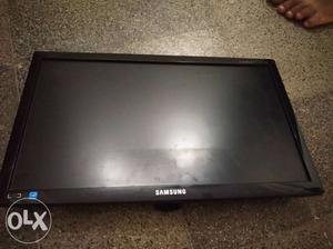 Samsung 19" monitor in good condition