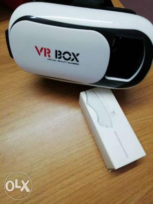 VR box with Bluetooth remote controller