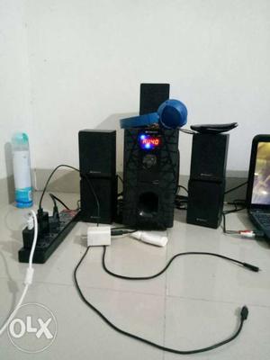 1 month old best quality sound systeme only for