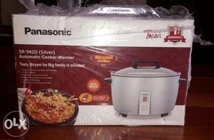 Brand new 10L Panasonic rice cooker (SR-942D)