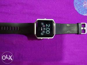 Fitbit Blaze with all accessories and bill. 8