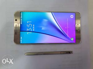 Galaxy Note 5 with bill box nd all accessories